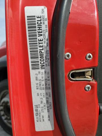 3C7WRMEL1GG277887 - 2016 RAM 5500 红色 照片 10