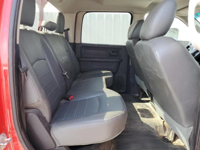 3C7WRMEL1GG277887 - 2016 RAM 5500 红色 照片 6