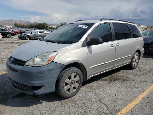 2004 TOYOTA SIENNA XLE, 