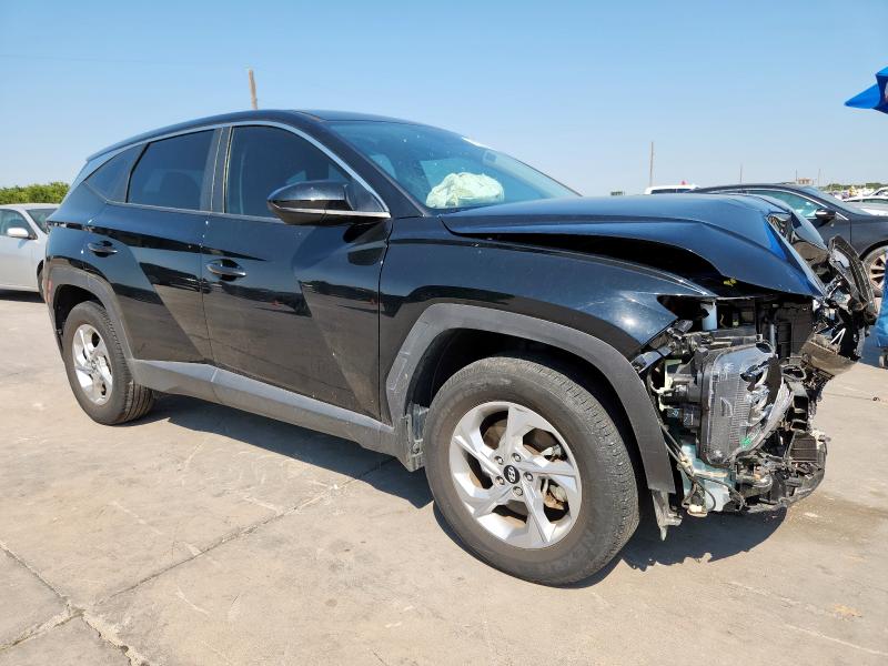 5NMJACAE6PH274682 - 2023 HYUNDAI TUCSON SE Чорний фото 4