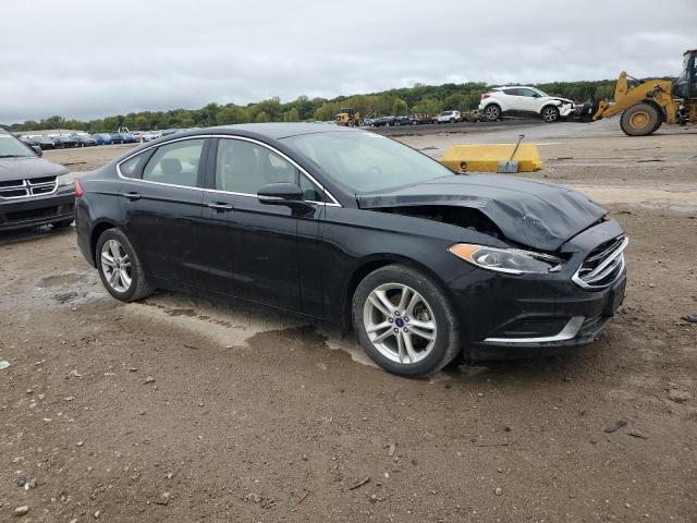 3FA6P0HD7JR159442 - 2018 FORD FUSION SE Чорний фото 4