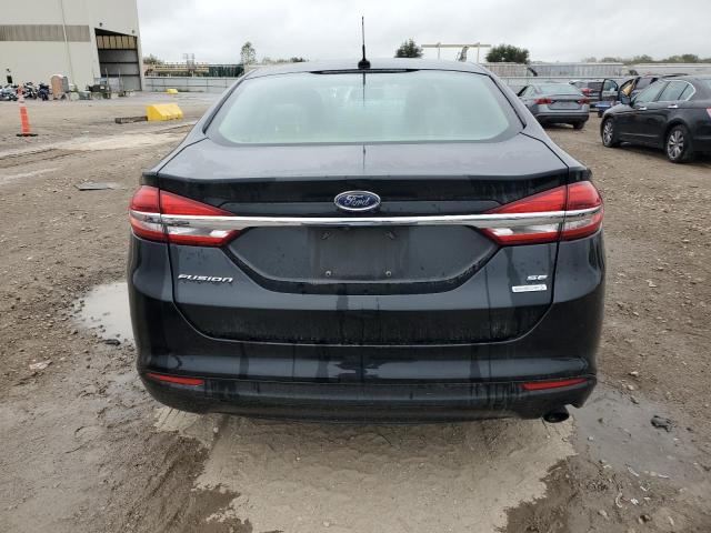 3FA6P0HD7JR159442 - 2018 FORD FUSION SE Чорний фото 6
