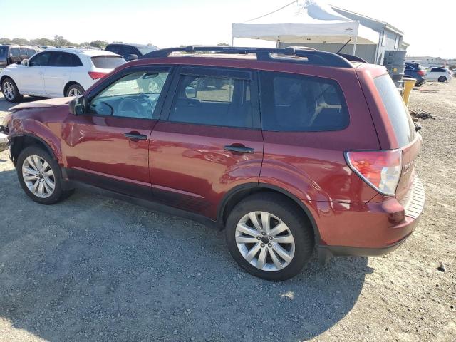 JF2SHADC0BH749818 - 2011 SUBARU FORESTER 2.5X PREMIUM RED photo 2