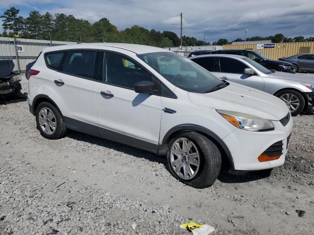 1FMCU0F71FUA36251 - 2015 FORD ESCAPE S WHITE photo 4