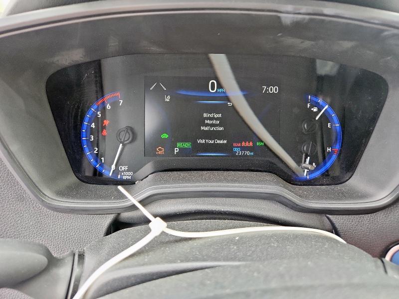 JTDEAMDE2N3007473 - 2022 TOYOTA COROLLA LE 白色 照片 9