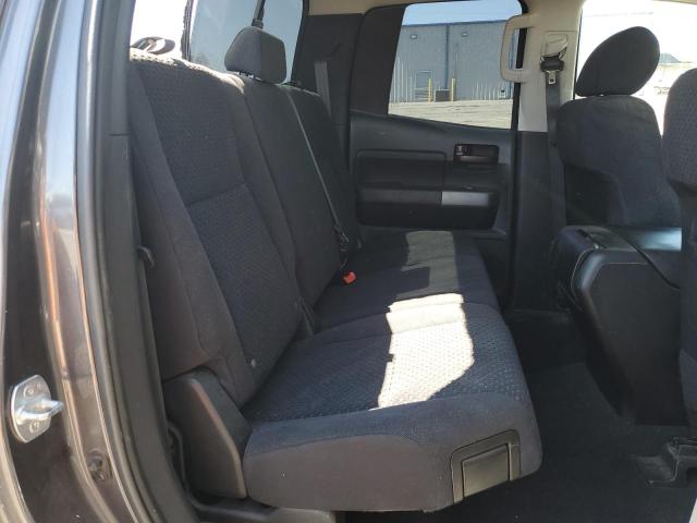 5TFUY5F14BX193142 - 2011 TOYOTA TUNDRA DOUBLE CAB SR5 GRAY photo 10