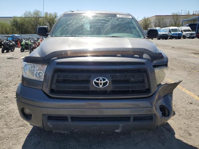 5TFUY5F14BX193142 - 2011 TOYOTA TUNDRA DOUBLE CAB SR5 GRAY photo 5