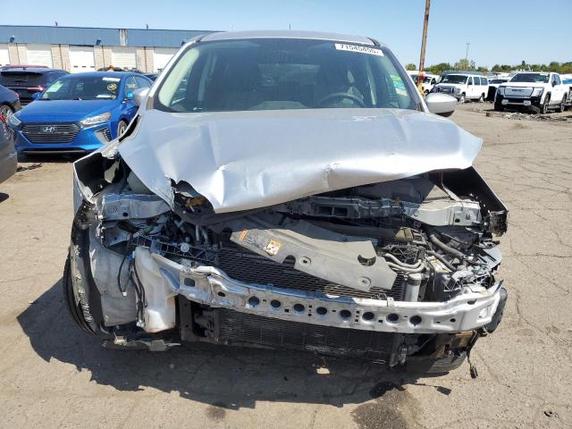 1FMCU9GD0KUB54679 - 2019 FORD ESCAPE SE Silber Foto 5