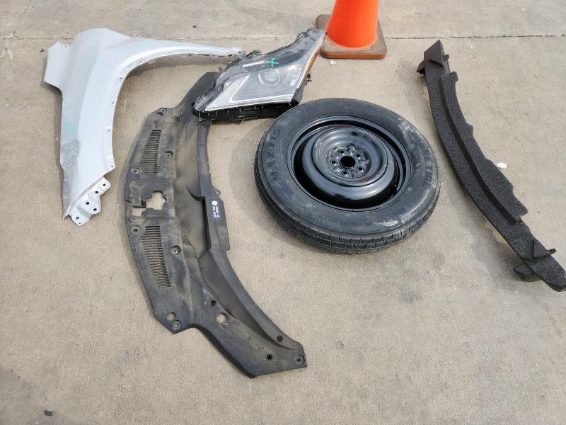 2T2ZZMCA0KC138103 - 2019 LEXUS RX 350 BASE ვერცხლისფერი ფოტო 13