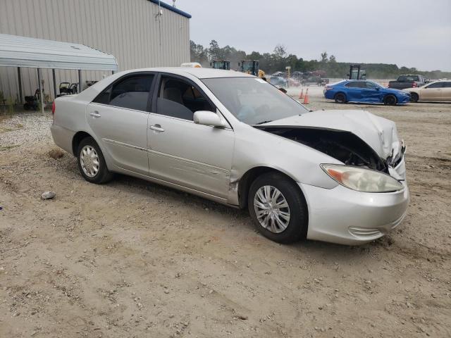 4T1BE32K13U237194 - 2003 TOYOTA CAMRY LE SILVER photo 4