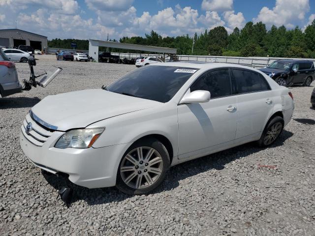 2006 TOYOTA AVALON XL, 