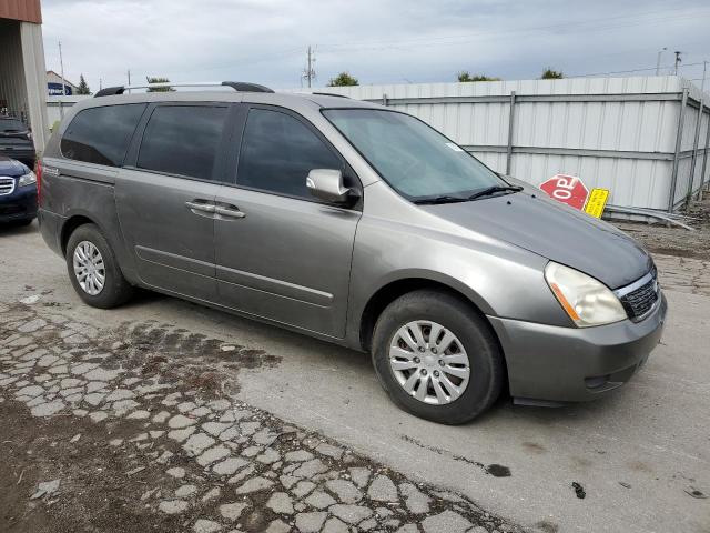 KNDMG4C75B6365108 - 2011 KIA SEDONA LX SILVER photo 4