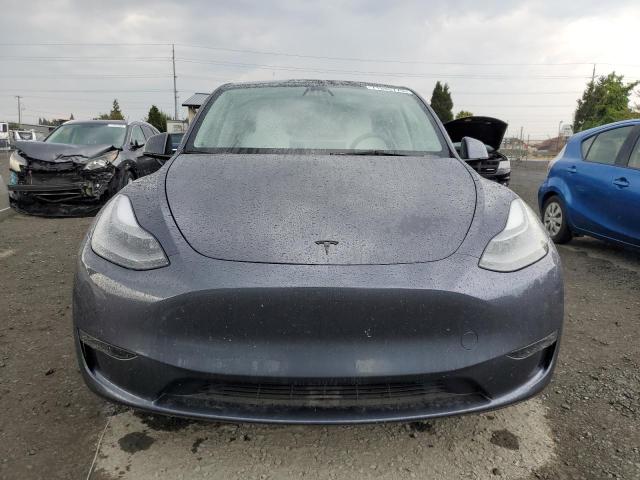 7SAYGAEE5PF664317 - 2023 TESLA MODEL Y Grafit foto 5