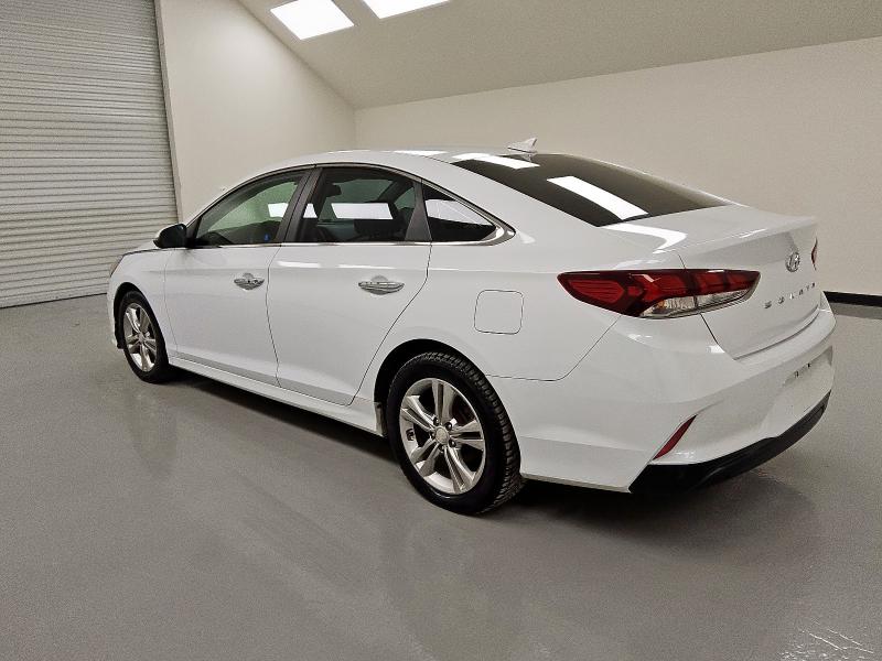 5NPE34AF8JH680919 - 2018 HYUNDAI SONATA SPORT 白色 照片 2