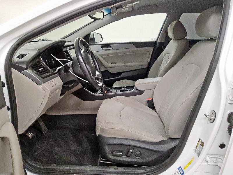 5NPE34AF8JH680919 - 2018 HYUNDAI SONATA SPORT 白色 照片 7