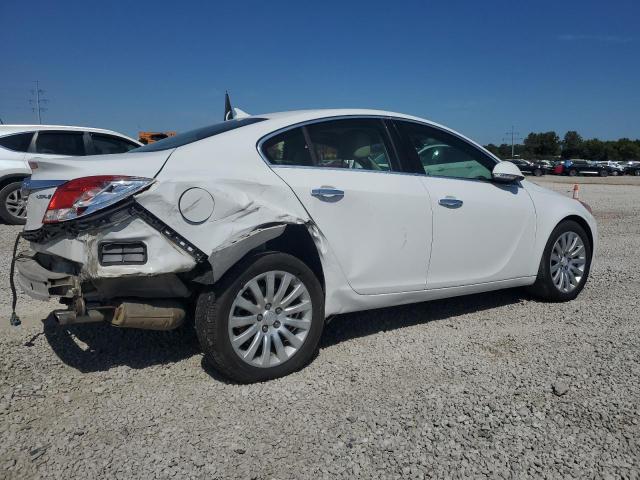 2G4GS5EV0D9129387 - 2013 BUICK REGAL PREMIUM WHITE photo 3
