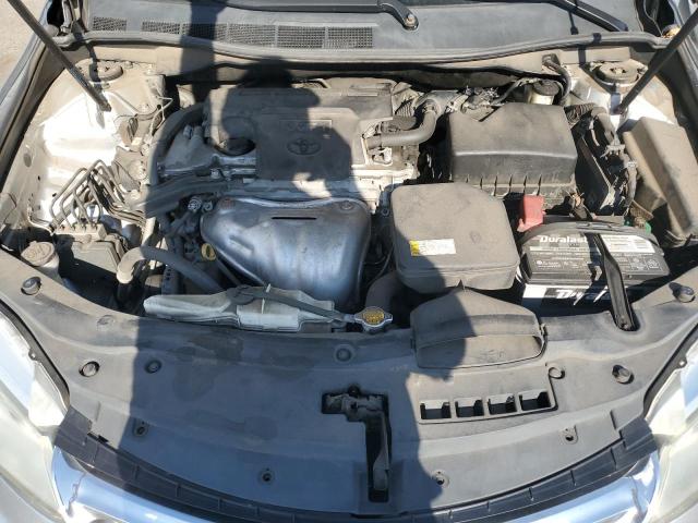 4T1BF1FK8FU089786 - 2015 TOYOTA CAMRY LE SILVER photo 11