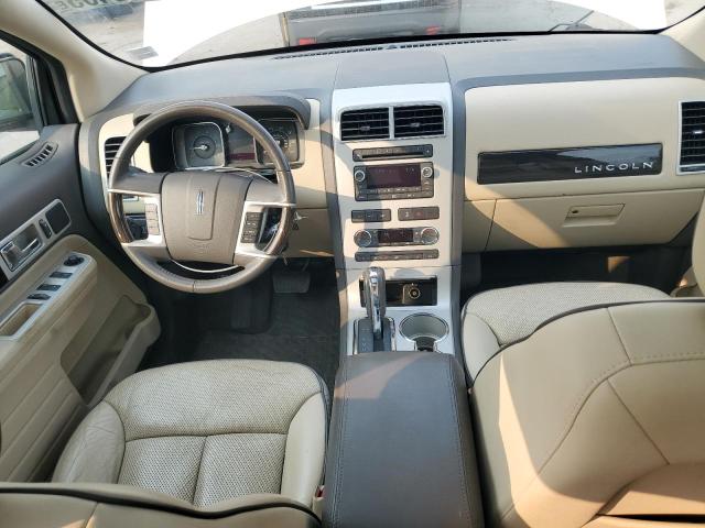 2LMDU68C68BJ28924 - 2008 LINCOLN MKX كريمي صورة 8