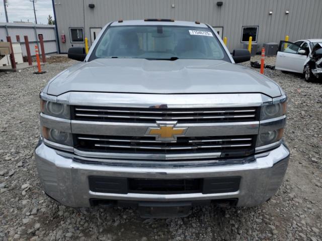 1GC2KUEG1FZ122211 - 2015 CHEVROLET SILVERADO K2500 HEAVY DUTY SILVER photo 5