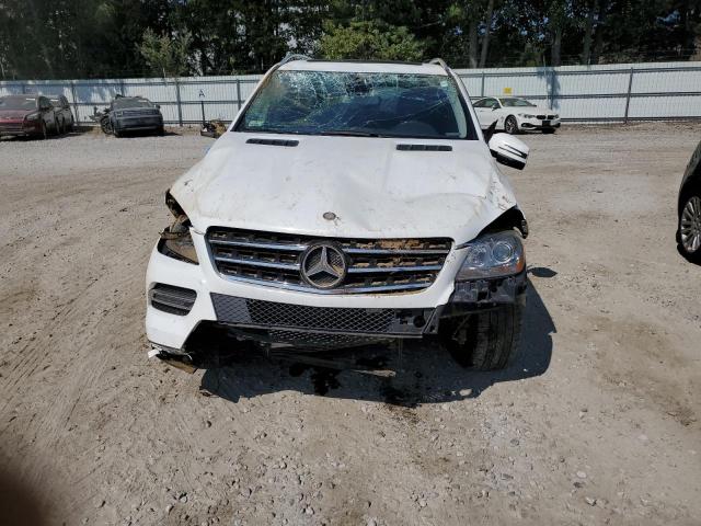 4JGDA5HB0FA595240 - 2015 MERCEDES-BENZ ML 350 4MATIC WHITE photo 5