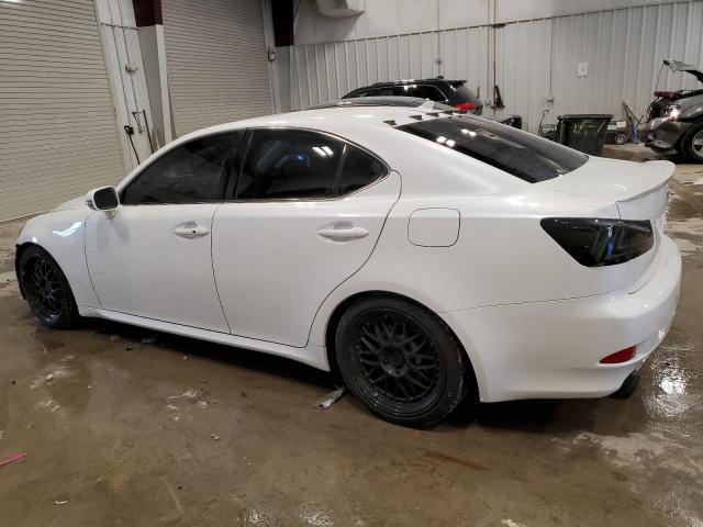 JTHCF5C29A5040117 - 2010 LEXUS IS 250 WHITE photo 2