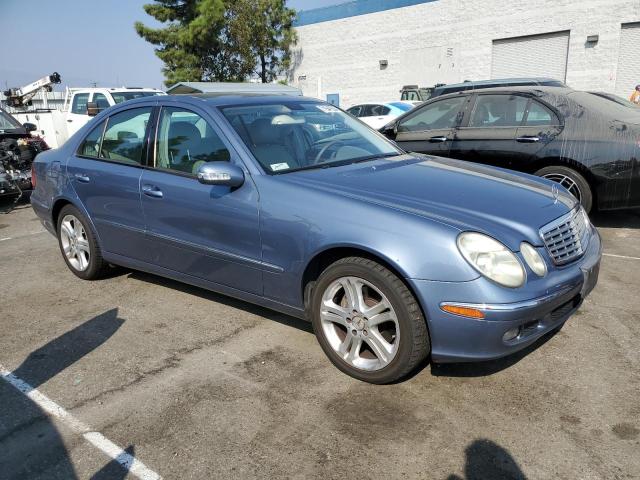 WDBUF56J06A826863 - 2006 MERCEDES-BENZ E 350 BLUE photo 4