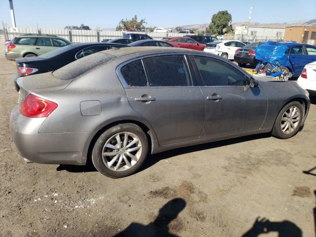 JNKCV61E09M301190 - 2009 INFINITI G37 BASE GRAY photo 3