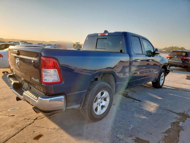 1C6SRFBT5KN824792 - 2019 RAM 1500 BIG HORN/LONE STAR BLUE photo 3