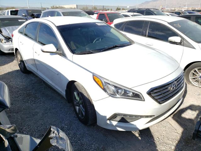 5NPE24AA7FH147717 - 2015 HYUNDAI SONATA ECO WHITE photo 4