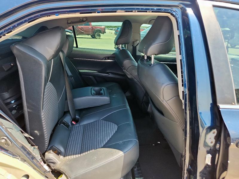 4T1B11HK6KU242364 - 2019 TOYOTA CAMRY L BLUE photo 10