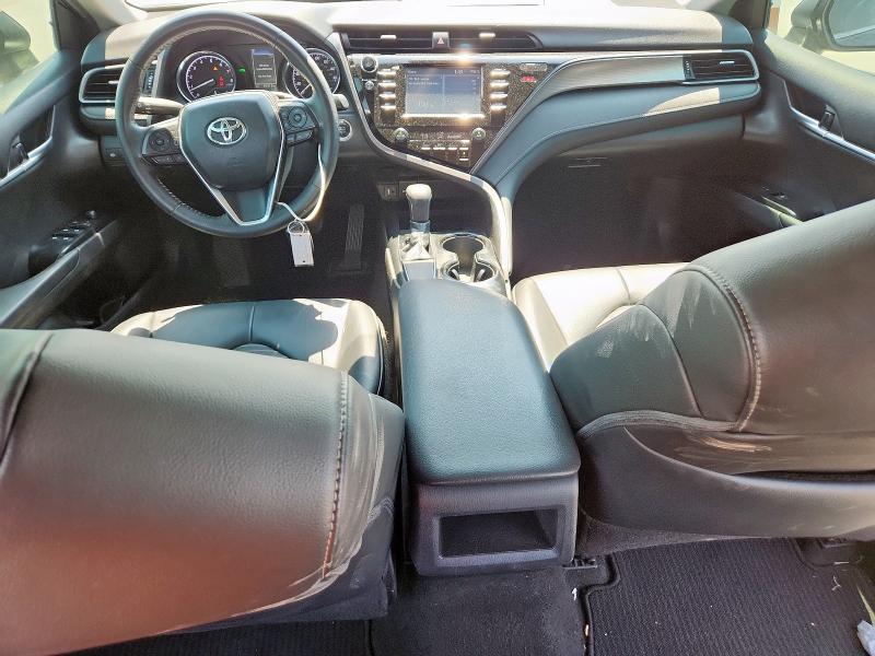 4T1B11HK6KU242364 - 2019 TOYOTA CAMRY L BLUE photo 8