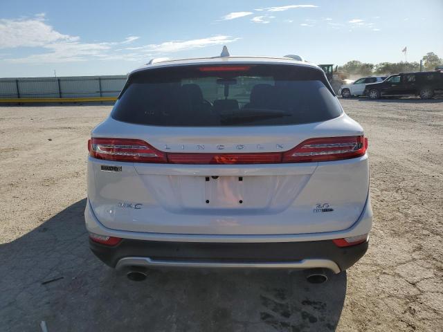 5LMCJ1A92FUJ02939 - 2015 LINCOLN MKC WHITE photo 6