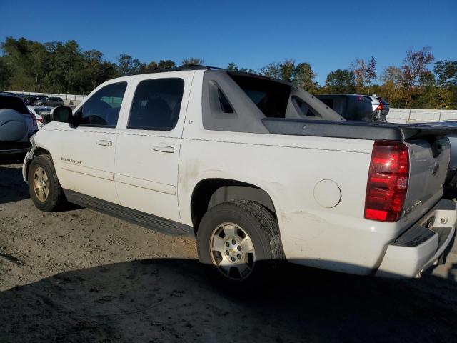 3GNEC22009G163432 - 2009 CHEVROLET AVALANCHE C1500 LT WHITE photo 2