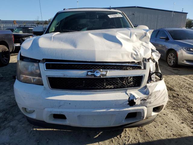 3GNEC22009G163432 - 2009 CHEVROLET AVALANCHE C1500 LT WHITE photo 5