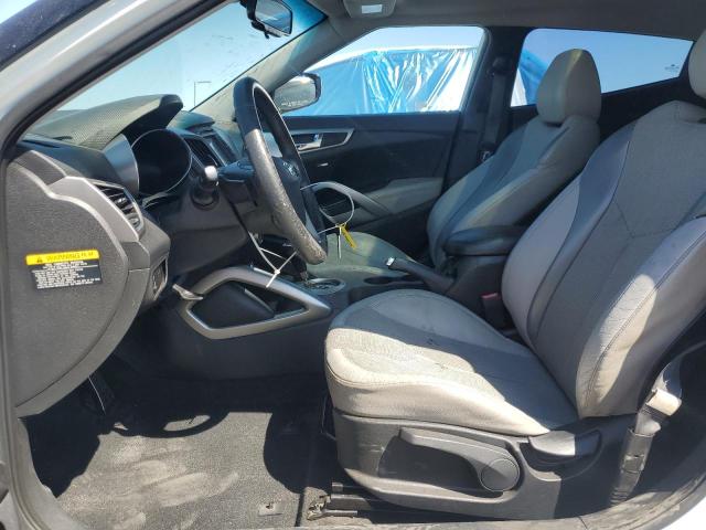 KMHTC6AD1CU037673 - 2012 HYUNDAI VELOSTER WHITE photo 7