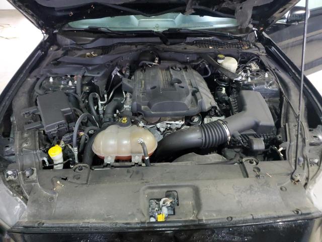 1FATP8UH9F5387074 - 2015 FORD MUSTANG შავი ფოტო 11