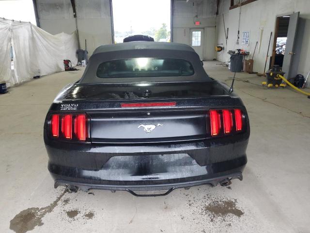 1FATP8UH9F5387074 - 2015 FORD MUSTANG შავი ფოტო 6