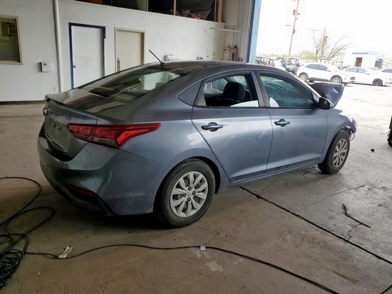 3KPC24A30KE079963 - 2019 HYUNDAI ACCENT SE Gris foto 3