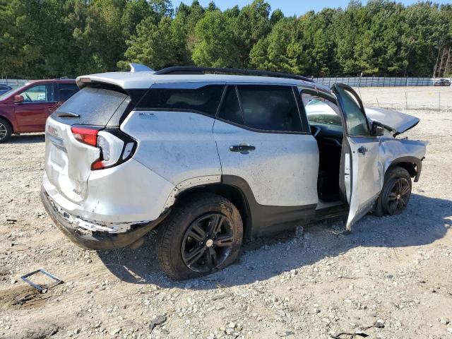 3GKALTEV9JL285758 - 2018 GMC TERRAIN SLE SILVER photo 3