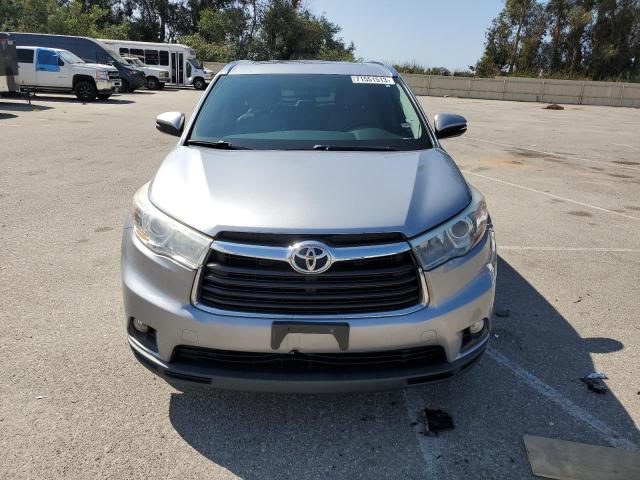 5TDKKRFHXGS134851 - 2016 TOYOTA HIGHLANDER XLE SILVER photo 5