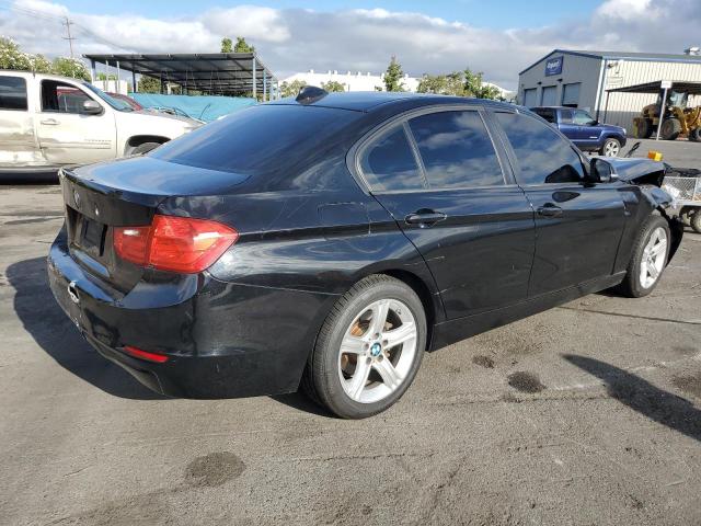 WBA3B1C53EP680850 - 2014 BMW 320 I BLACK photo 3