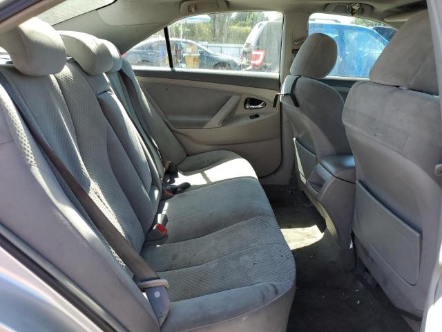 4T4BE46K49R061532 - 2009 TOYOTA CAMRY BASE SILVER photo 10