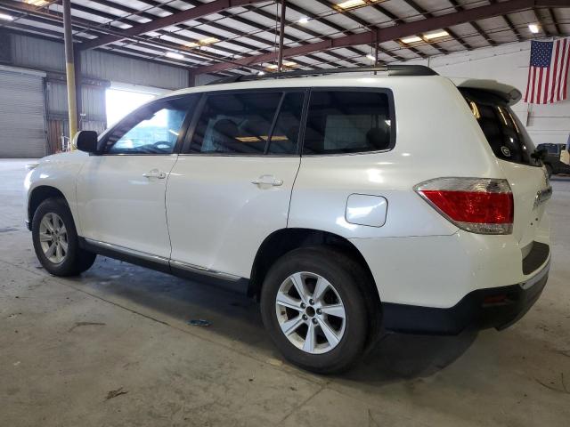 5TDZA3EH3BS012423 - 2011 TOYOTA HIGHLANDER BASE WHITE photo 2