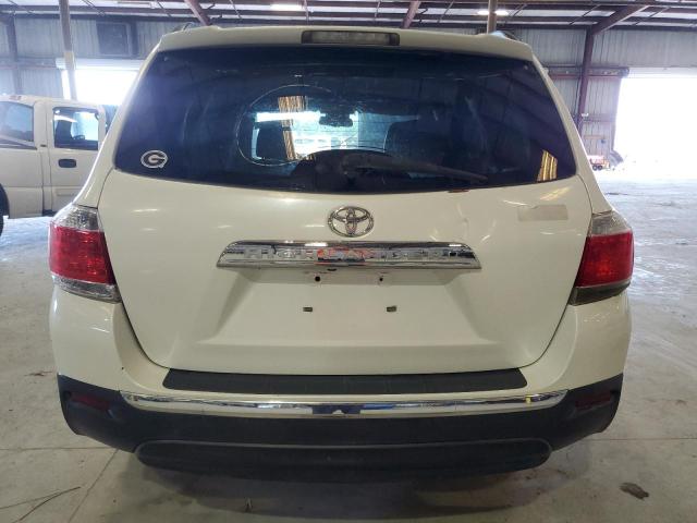 5TDZA3EH3BS012423 - 2011 TOYOTA HIGHLANDER BASE WHITE photo 6
