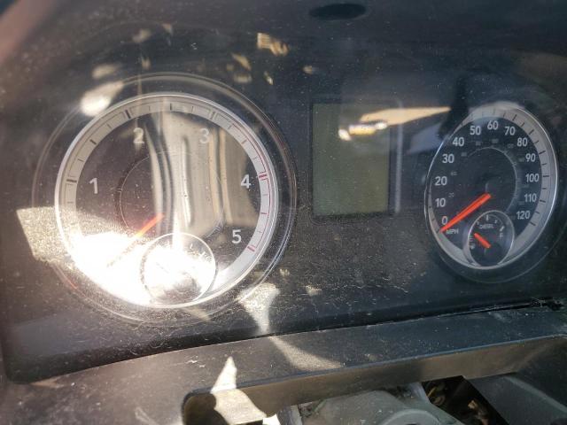 3C7WRNBL7HG510117 - 2017 RAM 5500 RED photo 8