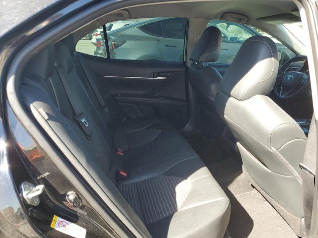 4T1B11HK7JU137007 - 2018 TOYOTA CAMRY L BLACK photo 10