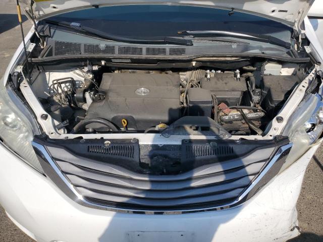 5TDYK3DC1CS223281 - 2012 TOYOTA SIENNA XLE WHITE photo 12