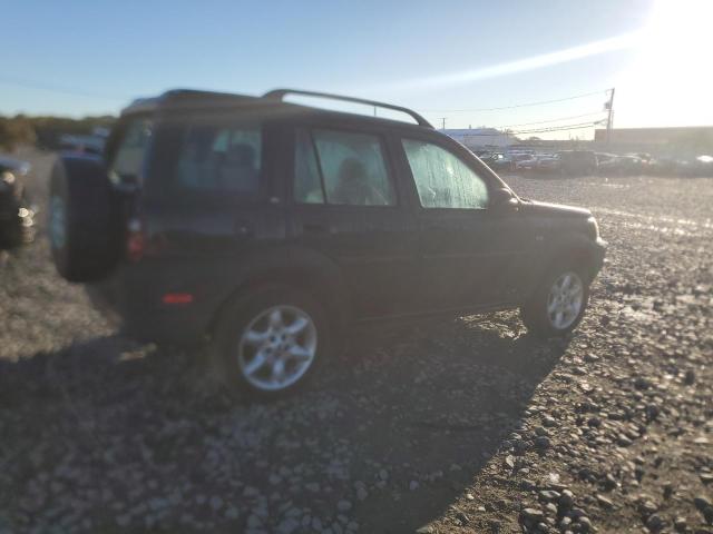 SALNY22283A243782 - 2003 LAND ROVER FREELANDER SE BLACK photo 3