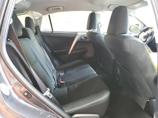 JTMBFREV1JJ178446 - 2018 TOYOTA RAV4 LE 灰色 照片 11