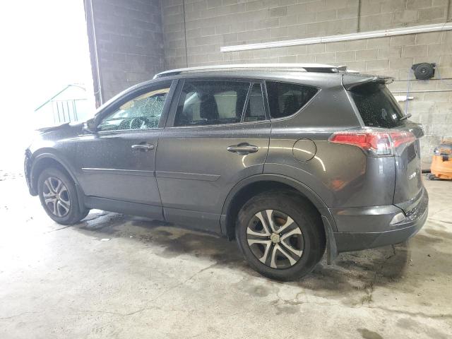 JTMBFREV1JJ178446 - 2018 TOYOTA RAV4 LE 灰色 照片 2